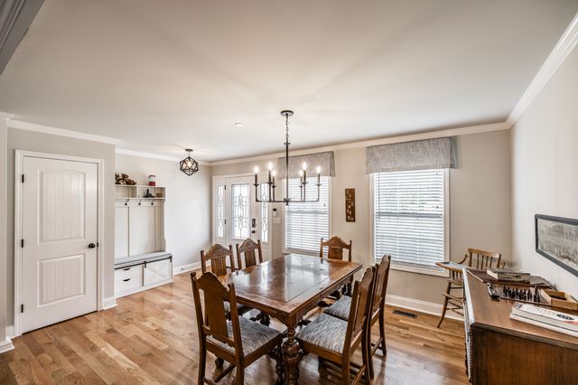 1364 Eastland Dr, Ashland City, TN 37015