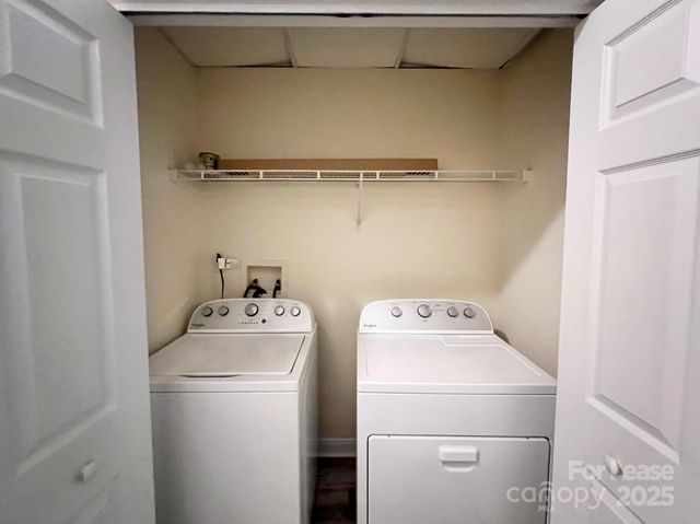 7014 Elm Hill Court, Charlotte, NC 28217