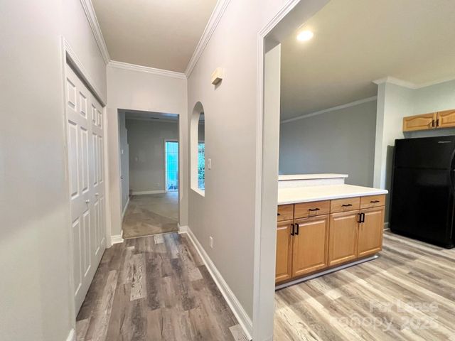 7014 Elm Hill Court, Charlotte, NC 28217