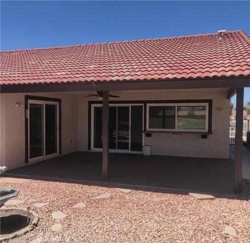 1955 Silver Oak, Hemet, CA 92545