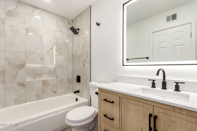 2319 W WETHERSFIELD Road, Phoenix, AZ 85029