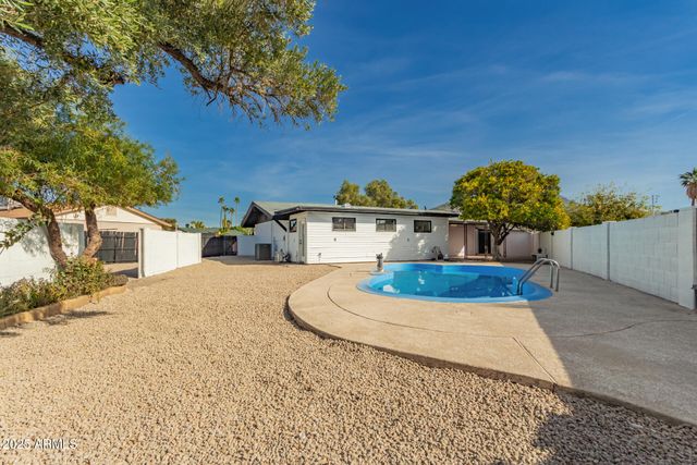 2319 W WETHERSFIELD Road, Phoenix, AZ 85029