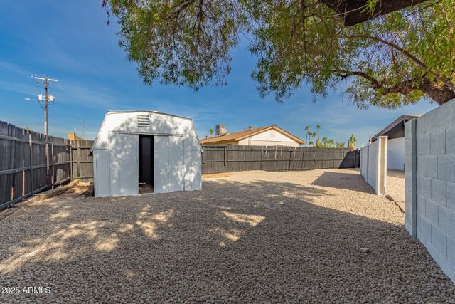 2319 W WETHERSFIELD Road, Phoenix, AZ 85029