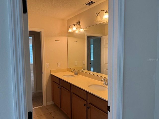 8026 CORKFIELD AVE, Orlando, FL 32832