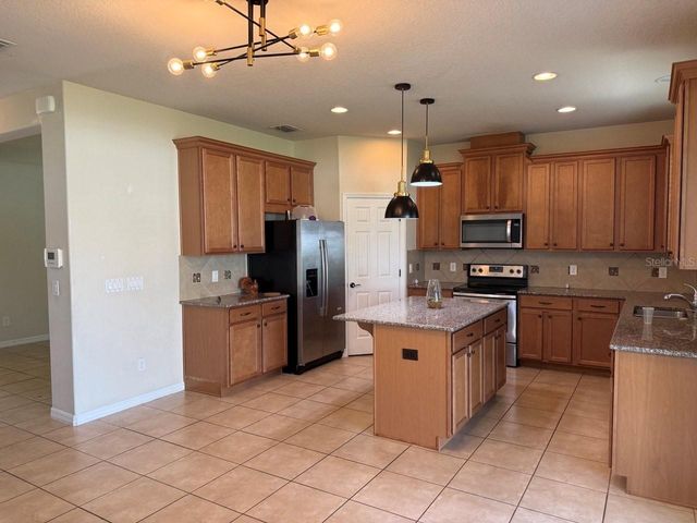 8026 CORKFIELD AVE, Orlando, FL 32832