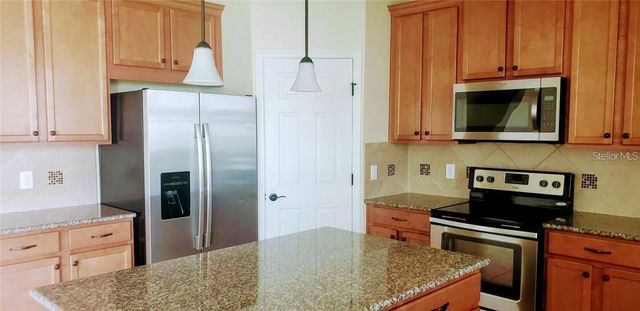8026 CORKFIELD AVE, Orlando, FL 32832