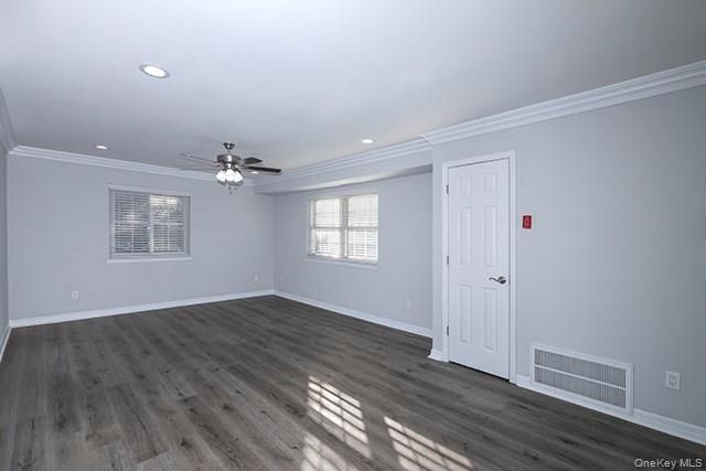 248 Lake Pointe Court 329, Middle Island, NY 11953