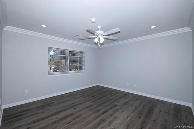 248 Lake Pointe Court 329, Middle Island, NY 11953