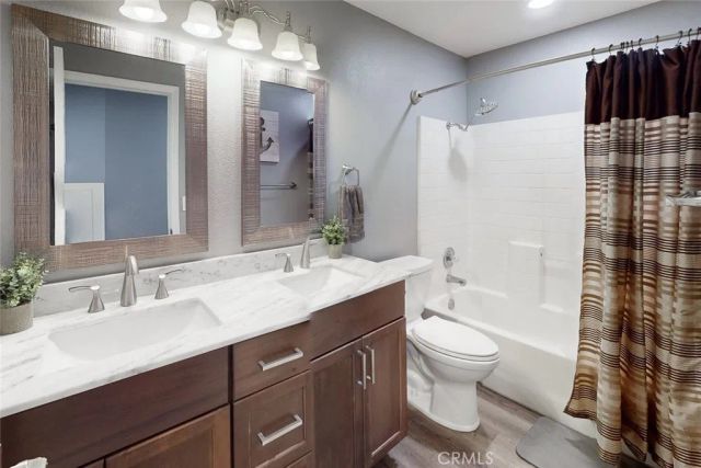 1805 Whispering Oaks Drive, Yuba City, CA 95991