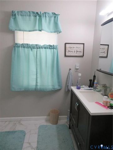 5900 River Rd, South Chesterfield, VA 23803