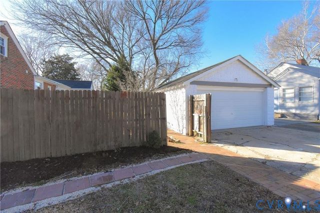 5900 River Rd, South Chesterfield, VA 23803