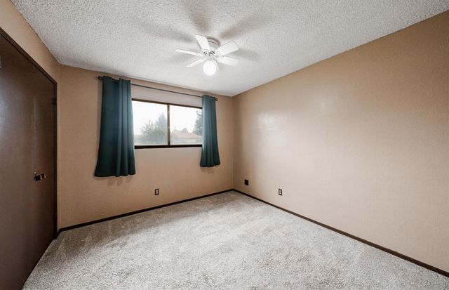 1721 Beverly Avenue, Clovis, CA 93611