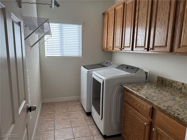 8234 Moapa Water Street, Las Vegas, NV 89131