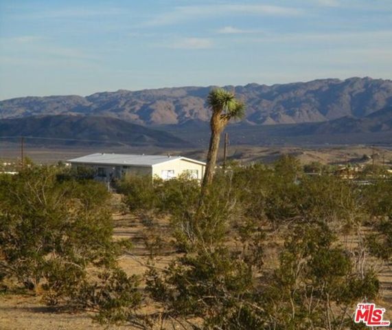0 Stonehill Polaris Avenue, Joshua Tree, CA 92252