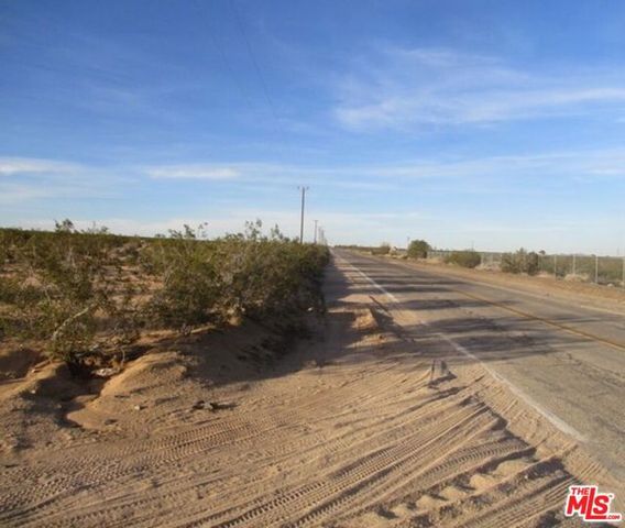 0 Stonehill Polaris Avenue, Joshua Tree, CA 92252