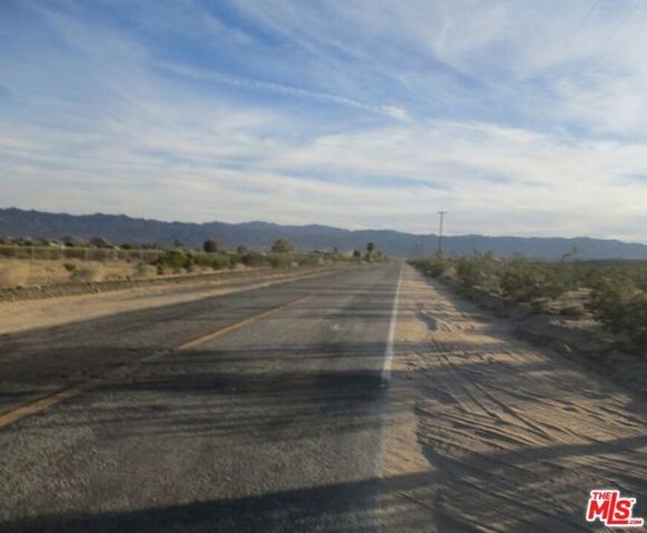 0 Stonehill Polaris Avenue, Joshua Tree, CA 92252