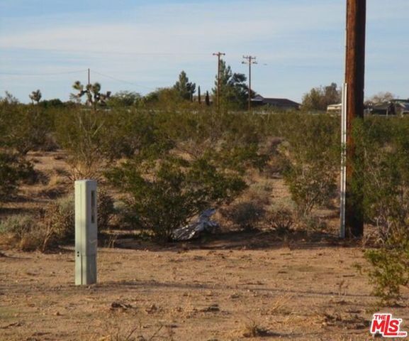 0 Stonehill Polaris Avenue, Joshua Tree, CA 92252