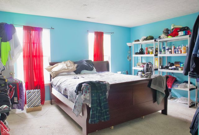 1831 Brook Crossing Way, Indianapolis, IN 46229