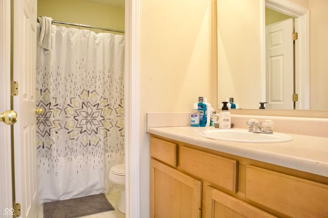 1831 Brook Crossing Way, Indianapolis, IN 46229