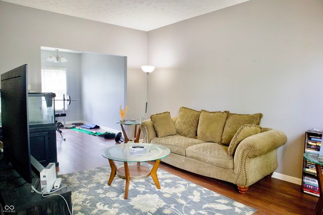 1831 Brook Crossing Way, Indianapolis, IN 46229