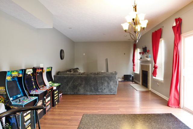 1831 Brook Crossing Way, Indianapolis, IN 46229