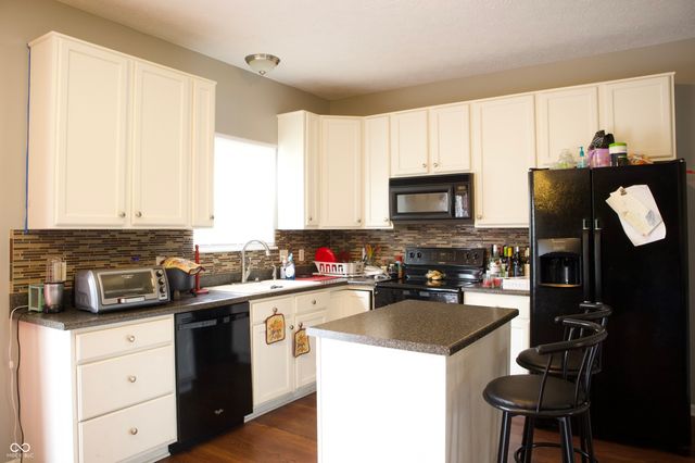 1831 Brook Crossing Way, Indianapolis, IN 46229