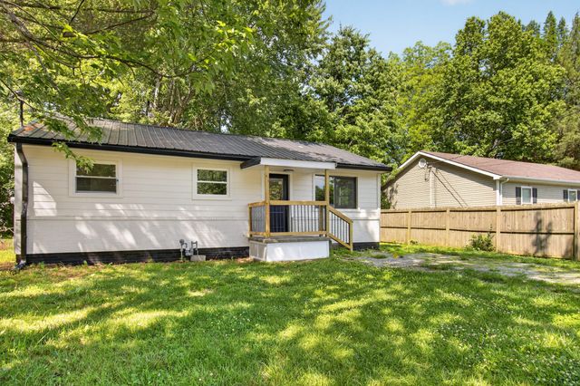 33 W Eades Avenue, Danville, KY 40422