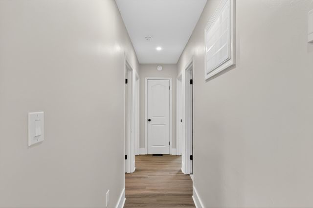 33 W Eades Avenue, Danville, KY 40422