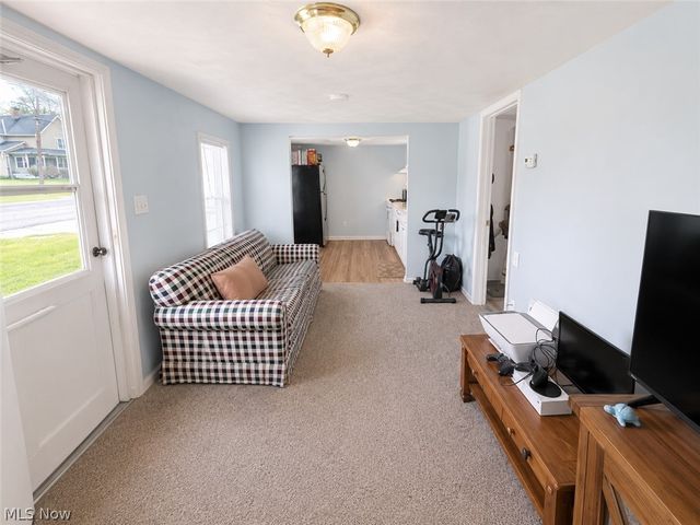 9622 Ravenna Road, Twinsburg, OH 44087