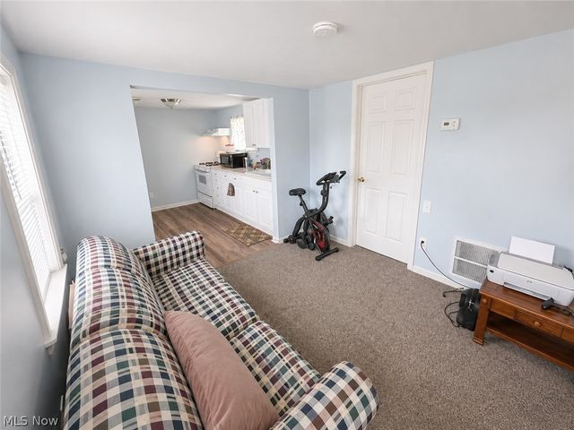 9622 Ravenna Road, Twinsburg, OH 44087