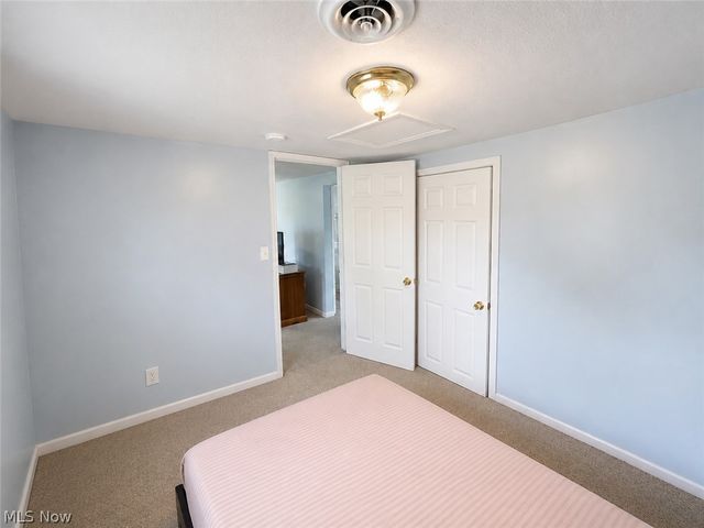 9622 Ravenna Road, Twinsburg, OH 44087