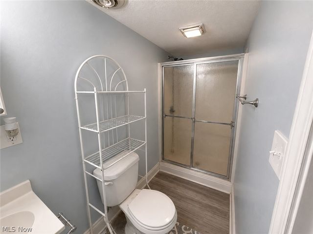 9622 Ravenna Road, Twinsburg, OH 44087