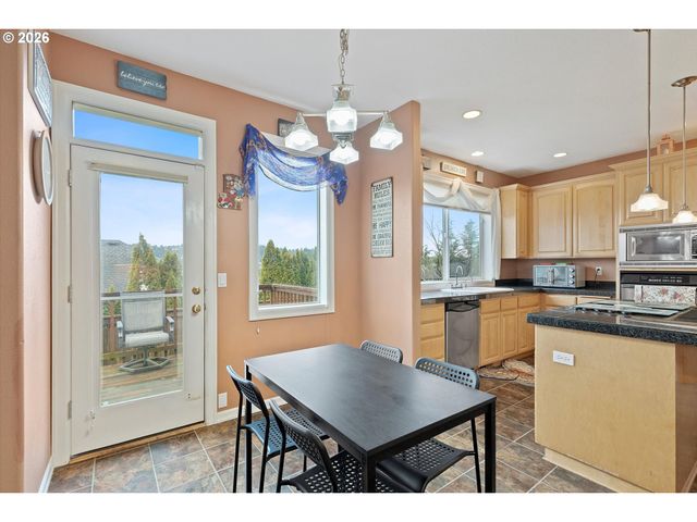 10773 Se 144TH Loop, Happy Valley, OR 97086