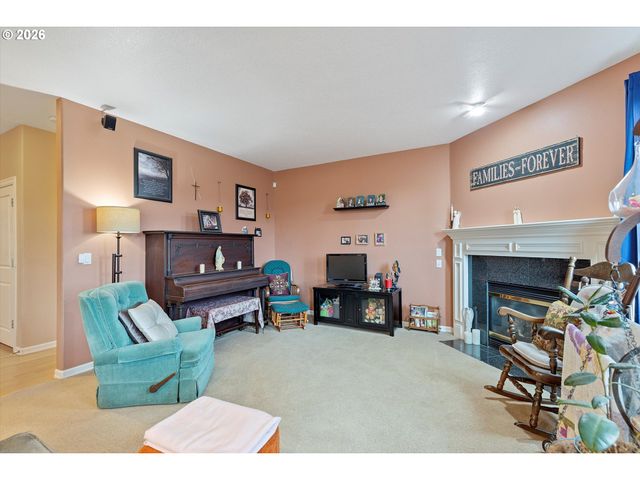 10773 Se 144TH Loop, Happy Valley, OR 97086