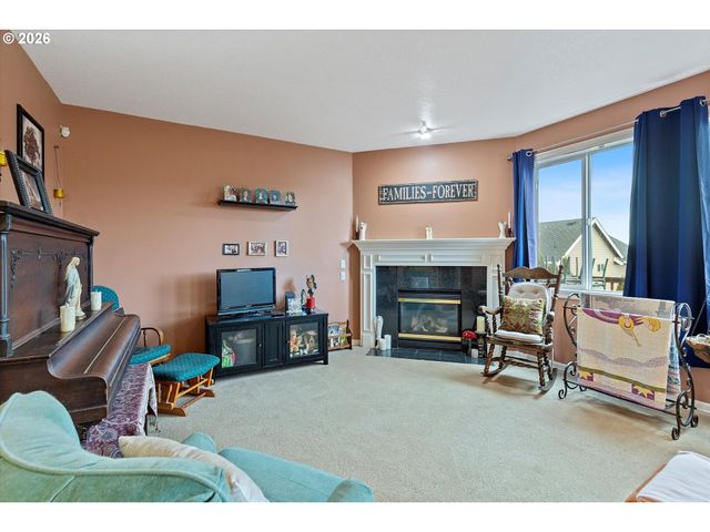 10773 Se 144TH Loop, Happy Valley, OR 97086