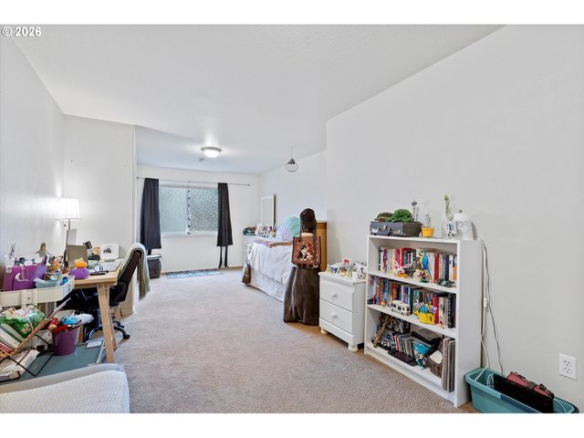 10773 Se 144TH Loop, Happy Valley, OR 97086