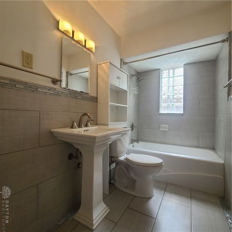 1533 Olmsted Place, Dayton, OH 45406