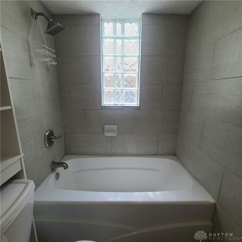 1533 Olmsted Place, Dayton, OH 45406