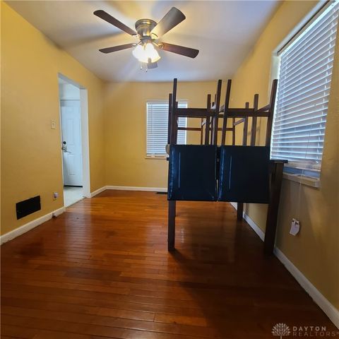 1533 Olmsted Place, Dayton, OH 45406