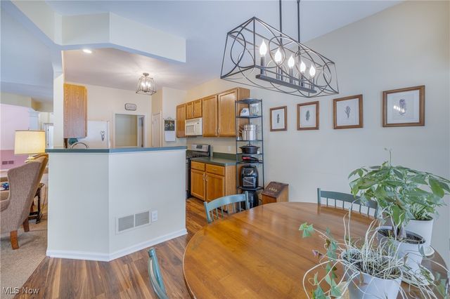 2969 Country Club Lane 14LN, Twinsburg, OH 44087