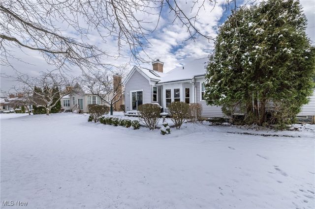 2969 Country Club Lane 14LN, Twinsburg, OH 44087