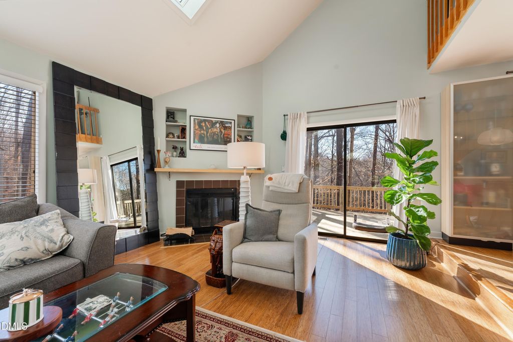 2901 Debra Drive, Raleigh, NC 27607