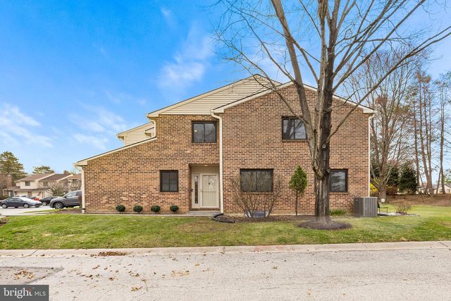306 HANOVER CT, Chesterbrook, PA 19087