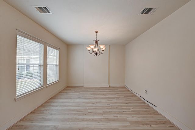 5827 Silver Oak, Missouri City, TX 77459
