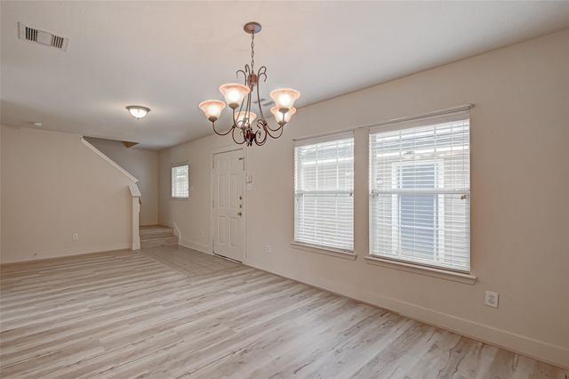 5827 Silver Oak, Missouri City, TX 77459