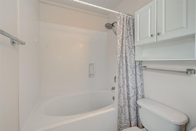 5827 Silver Oak, Missouri City, TX 77459