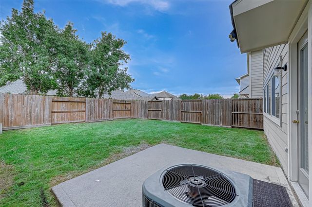 5827 Silver Oak, Missouri City, TX 77459