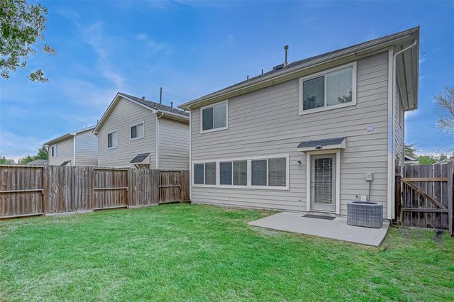 5827 Silver Oak, Missouri City, TX 77459