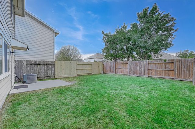 5827 Silver Oak, Missouri City, TX 77459