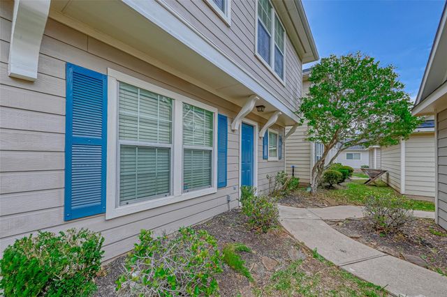 5827 Silver Oak, Missouri City, TX 77459